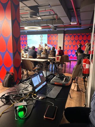 Alquiler de audiovisuales para eventos de empresa