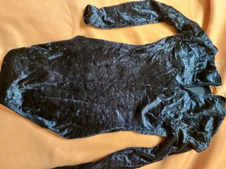 Body danza velluto blu manica lunga