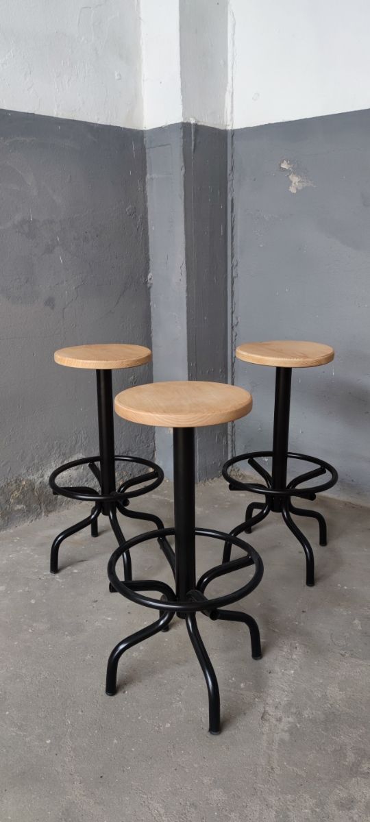 Banco alto de balcão vintage