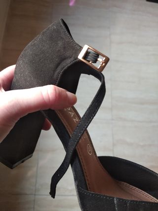 Tacones Gruesos Correa Hebilla