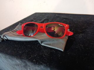 Gafas rojas para chico