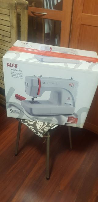 MAQUINA DE COSER ALFA A ESTRENAR