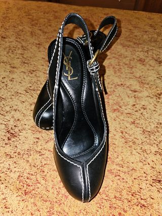 Zapatos Yves Saint Laurent 