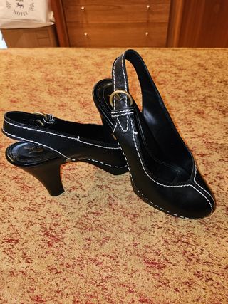 Zapatos Yves Saint Laurent 