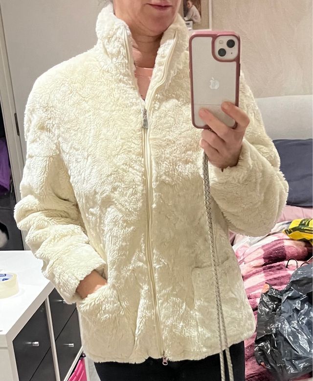 chaquete de pelo blanca