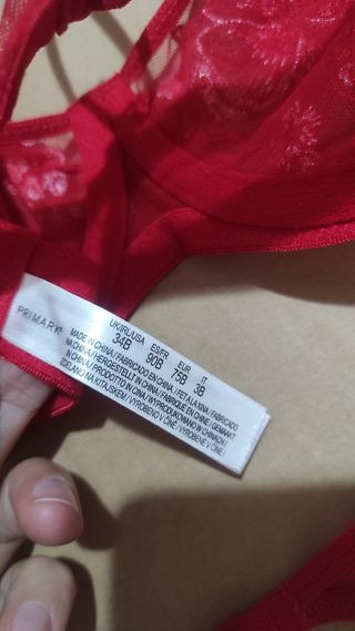 Sujetador rojo encaje blanco de flores 90B