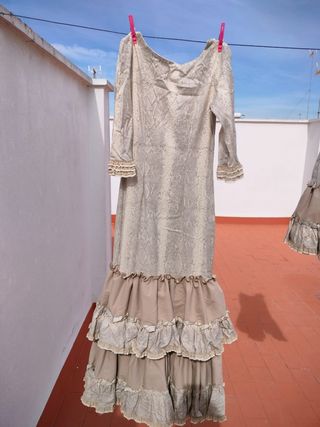 Conjunto de vestido rociero madre e hija