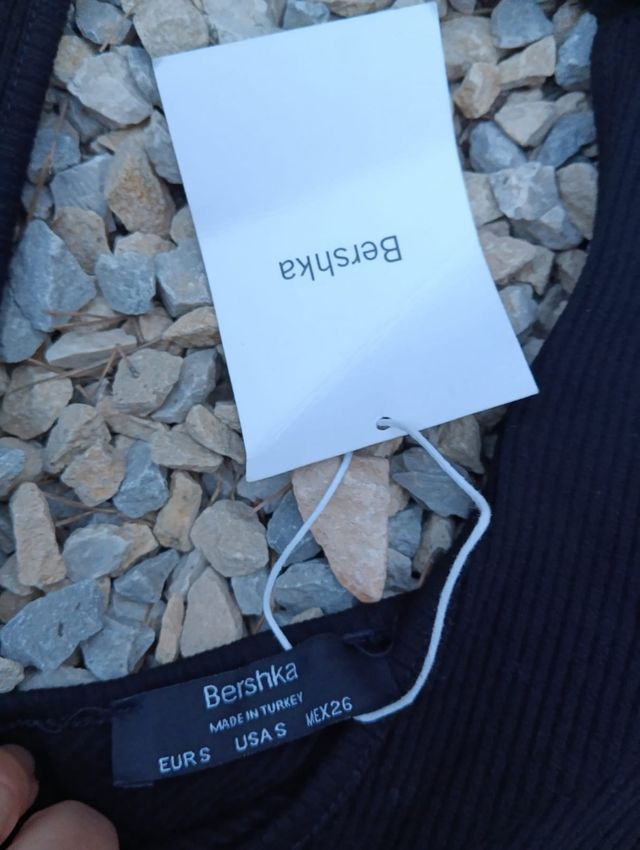 Top Bershka nuevo