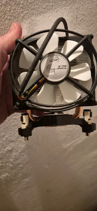 Ordenador - Intel i5 3.20 y disipador