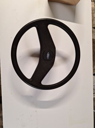 Volante de ford fiesta mk1.(OFERTA)