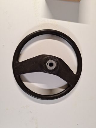 Volante de ford fiesta mk1.(OFERTA)