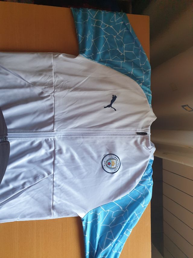 Equipación MANCHESTER CITY