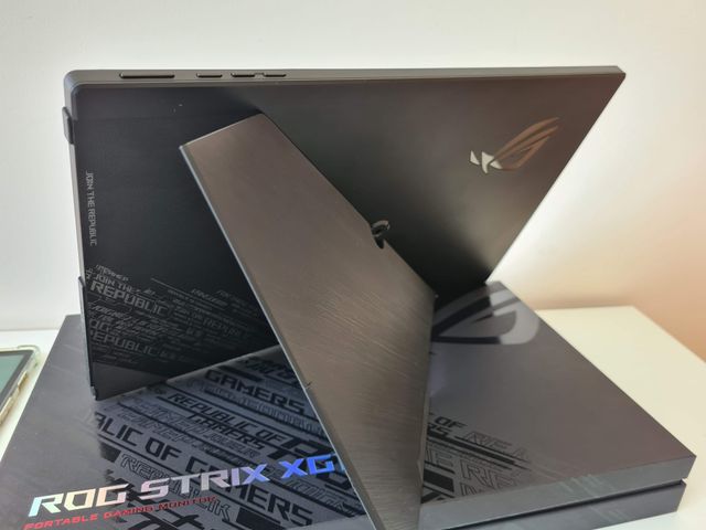 ASUS ROG Strix XG16AHPE