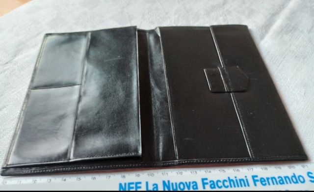 Porta documenti da uomo