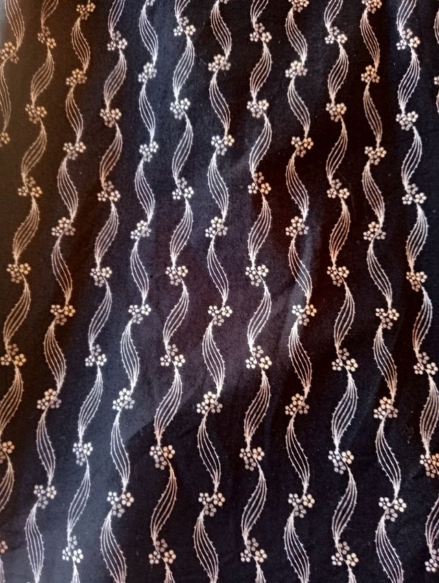 Camisa negra de Carlos Córdoba