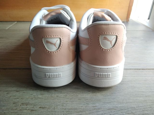 Deportivas Puma rosa y blanca originales