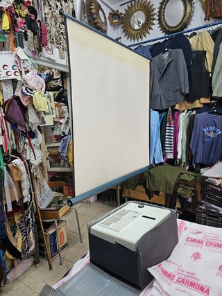 Pantalla portátil proyector