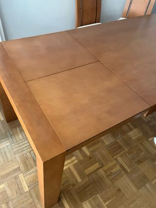 mesa comedor extensible  4 sillas madera 