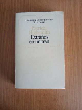 3 libros X 5 €. 2 € unidad.