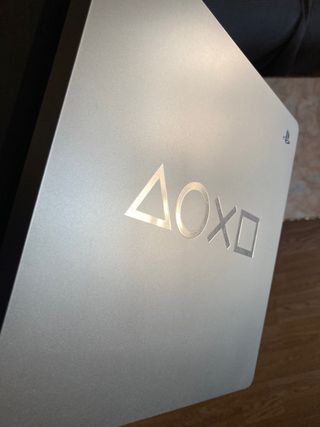 PlayStation 4 slim 1TB edición limitada
