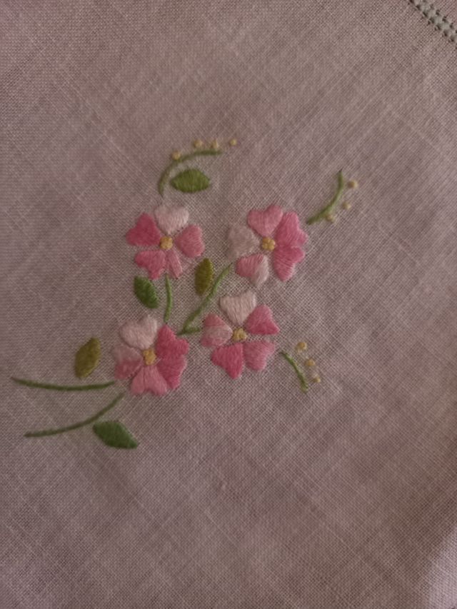 Tovaglia vintage ricamata + 8 tovaglioli