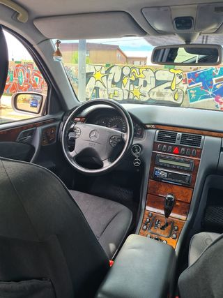 Mercedes-Benz Clase E 320 CDI