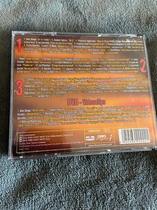 Los Éxitos del año 2002 3CDs+DVD