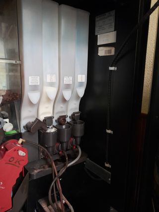 Máquina expendedora de café azkoyen