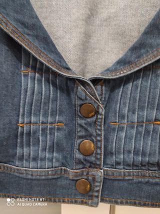 Chaleco vaquero corto