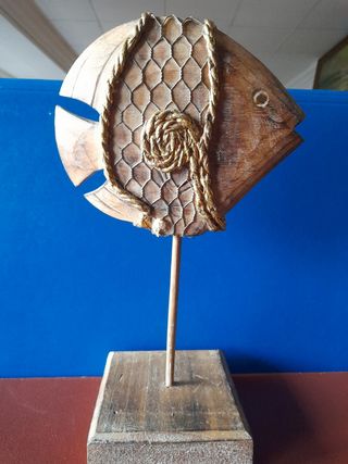 Pez de madera