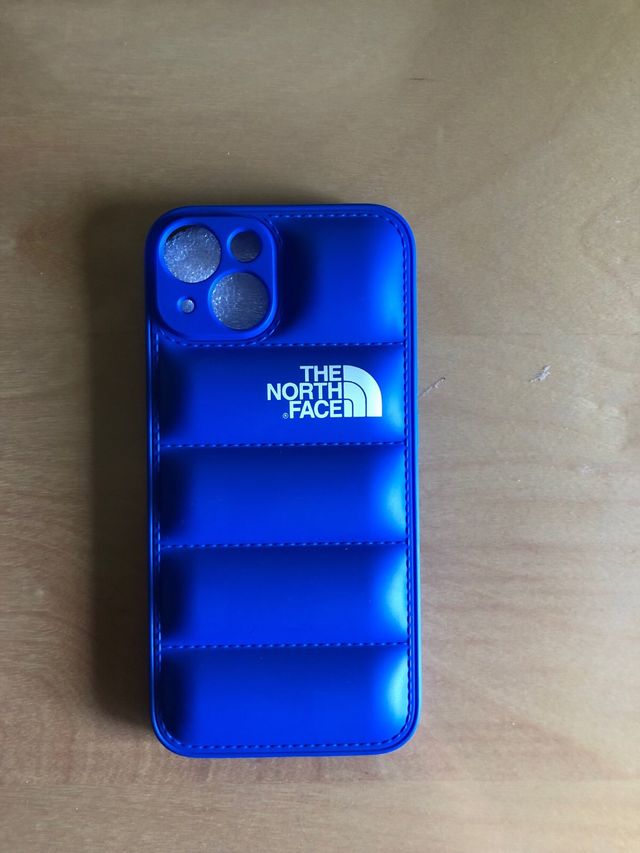 Funda Puffer Azul de Silicona TNF Iphone 14