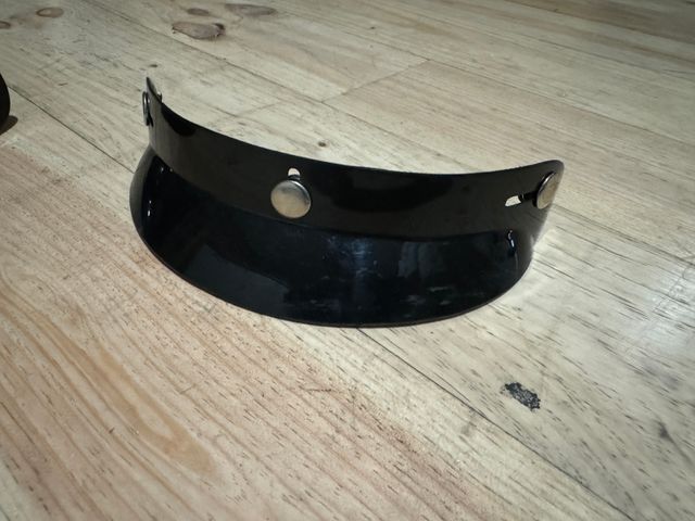 Viseras Casco 2 unidades vendo por 8 €