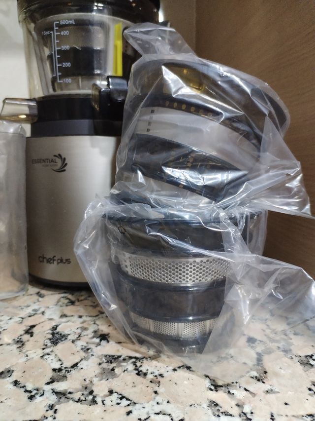 Essential Slow juicer-chefplus
