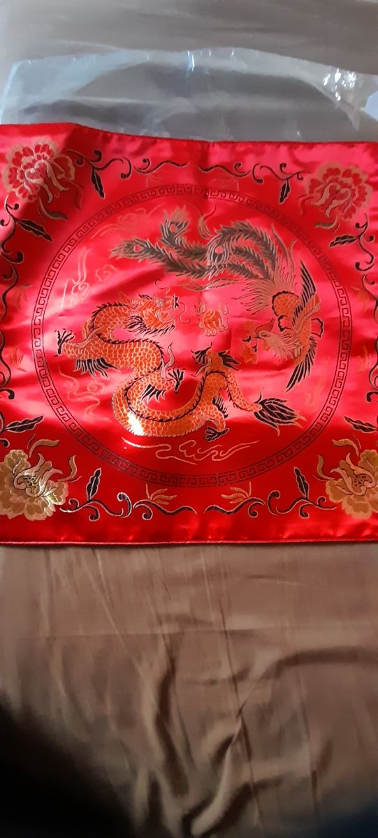 Federa in raso rosso