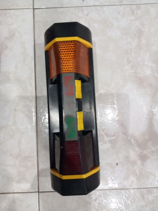 Aspirador y linterna coche