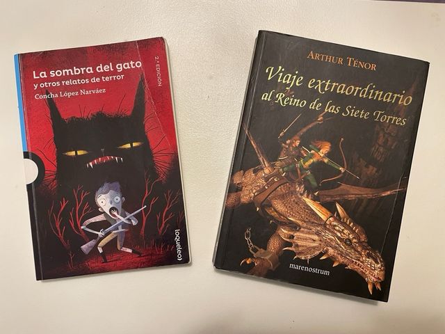 2 libros lectura juvenil.