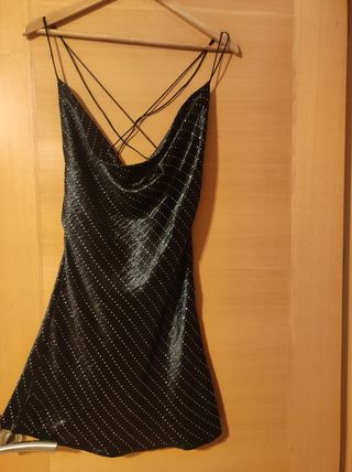 Vestido zara satinado joyas S nuevo