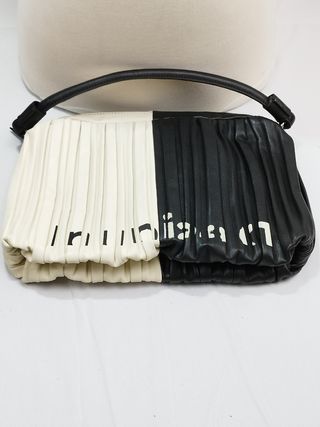 Bolso desigual 
