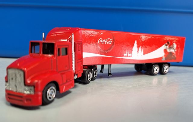 Camión Coca-Cola 1/87