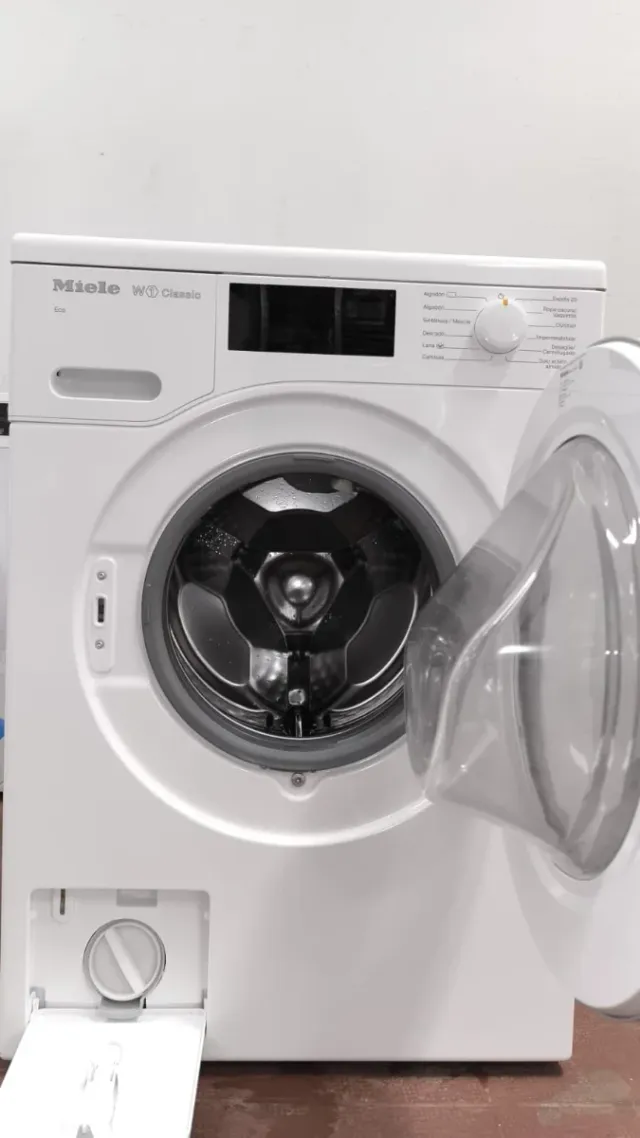 Lavadora miele 1 año garantia