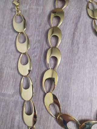 Collar acero dorado