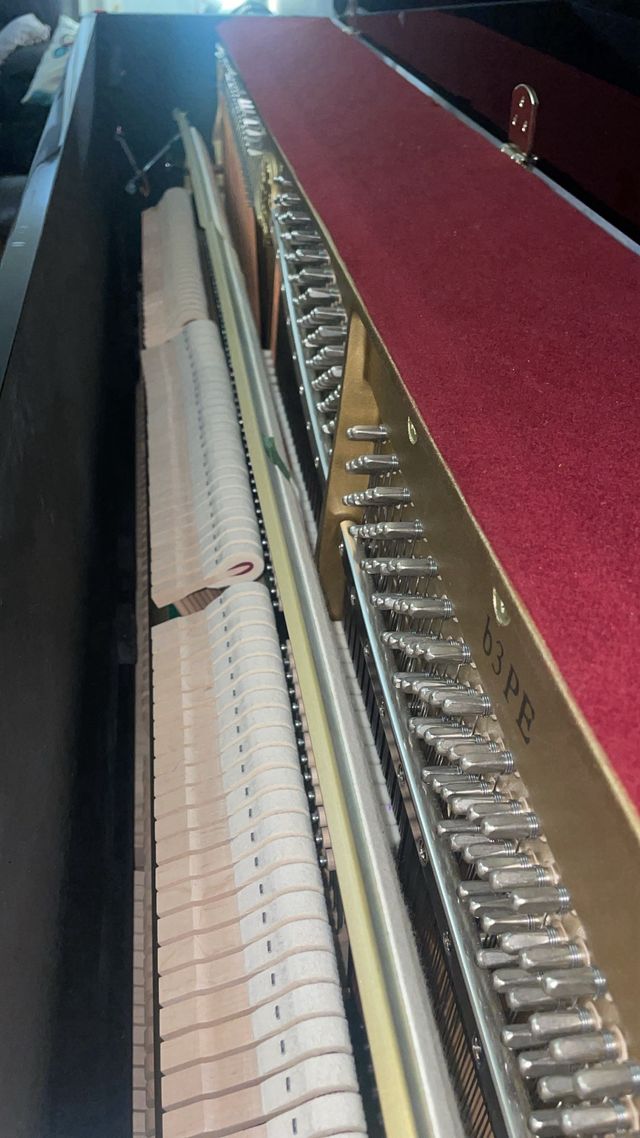 Piano YAMAHA b3 PE J25149642 año 2009