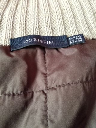 Chaleco marca Cortefiel 