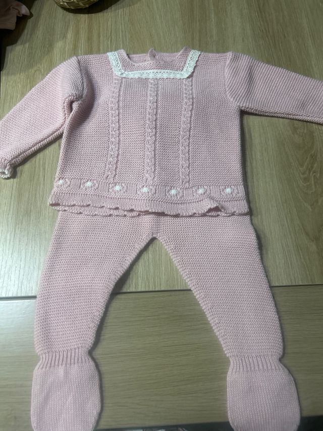 conjunto de punto bebe