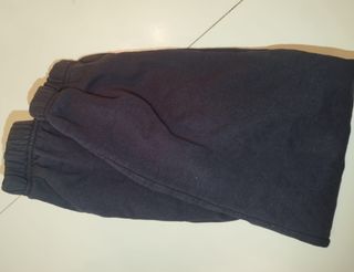 Chándal negro estilo cargo