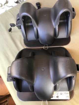 Portaesquis magneticos para dos pares de esquis 