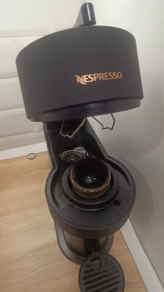 Cafetera Nespresso Vertuo