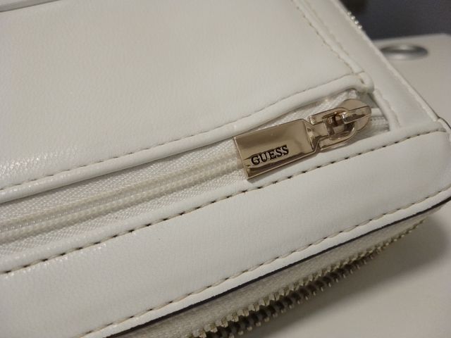 Portafoglio guess est 1981