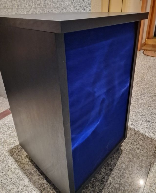 Estanteria mostrador Negro con ruedas