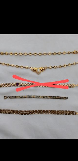Juegos de pulseras y collar de bisutería 